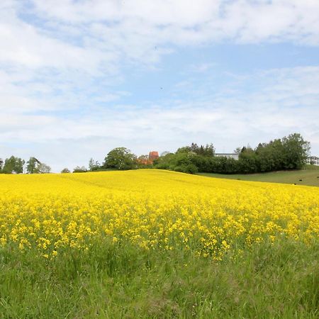 Balkon, Gratis Nutzung Vom Ahoi Erlebnisbad Und Sauna In Sellin- Meeresblick Fewo 59 Goehren  Kültér fotó